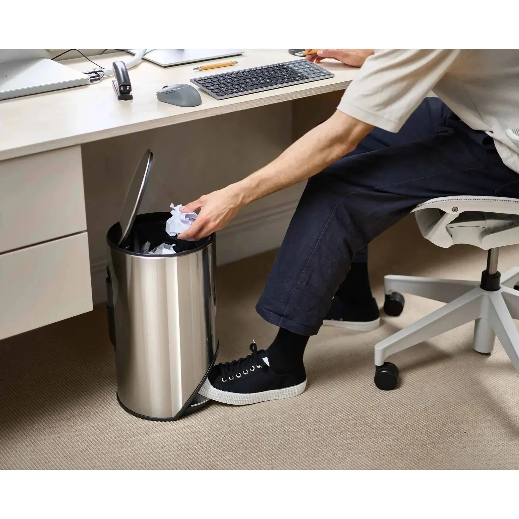 Arc™ 10L Easy-push Stainless-steel Pedal Trash Can