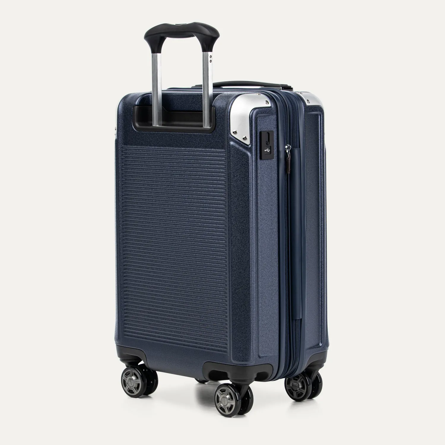 Platinum® Elite Carry-On / Medium Check-In Hardside Set