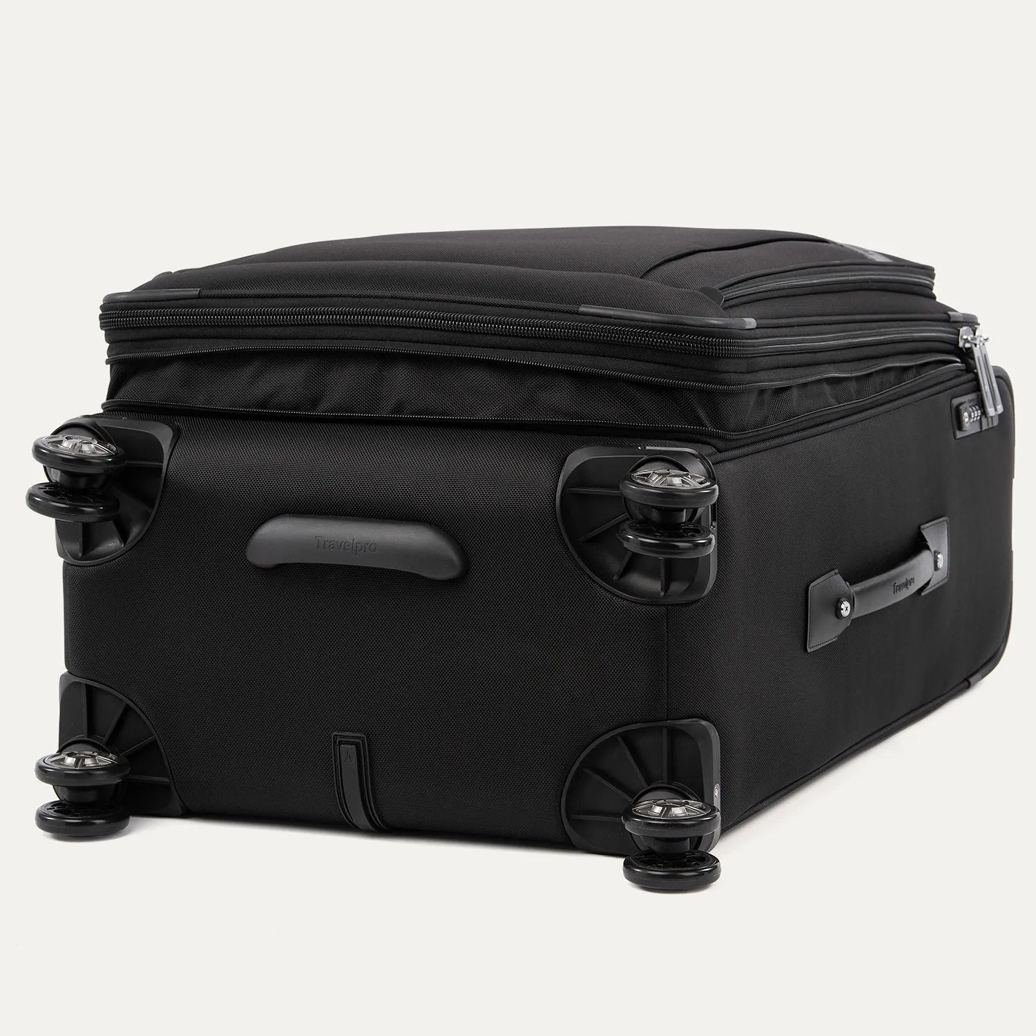 Platinum® Elite Carry-On / Medium / Large Luggage Set