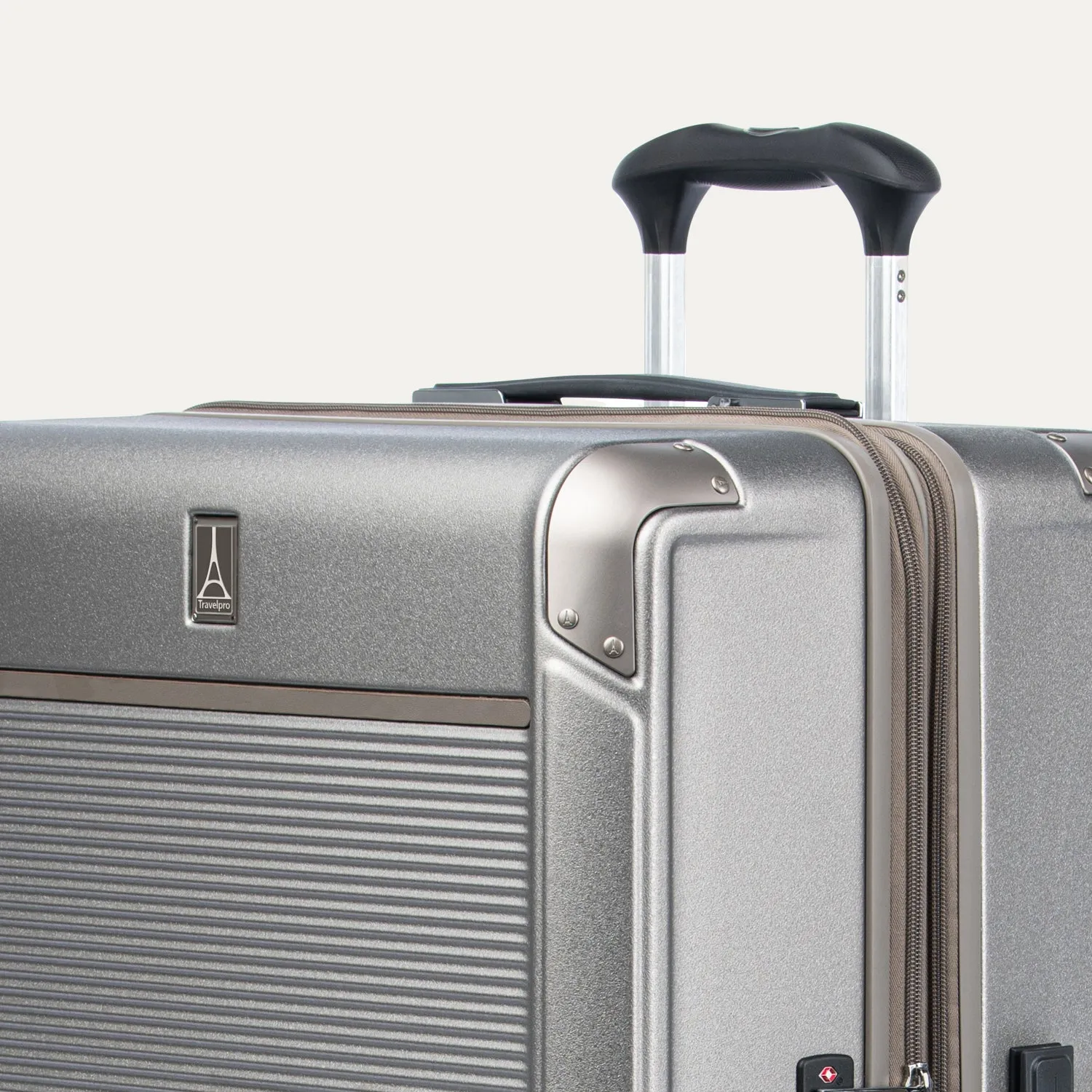 Platinum® Elite Large Check-In Hardside Spinner